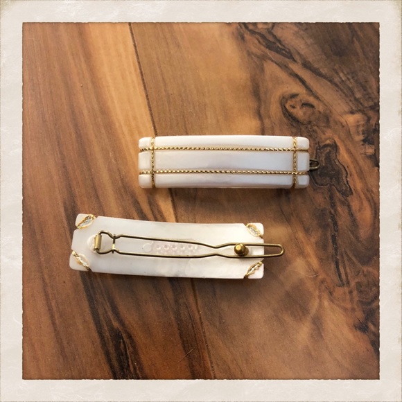 1970’s Fab French Barrettes, Gold Threaded, NOS - Picture 2 of 3